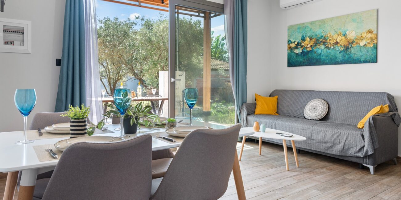 Livingroom2